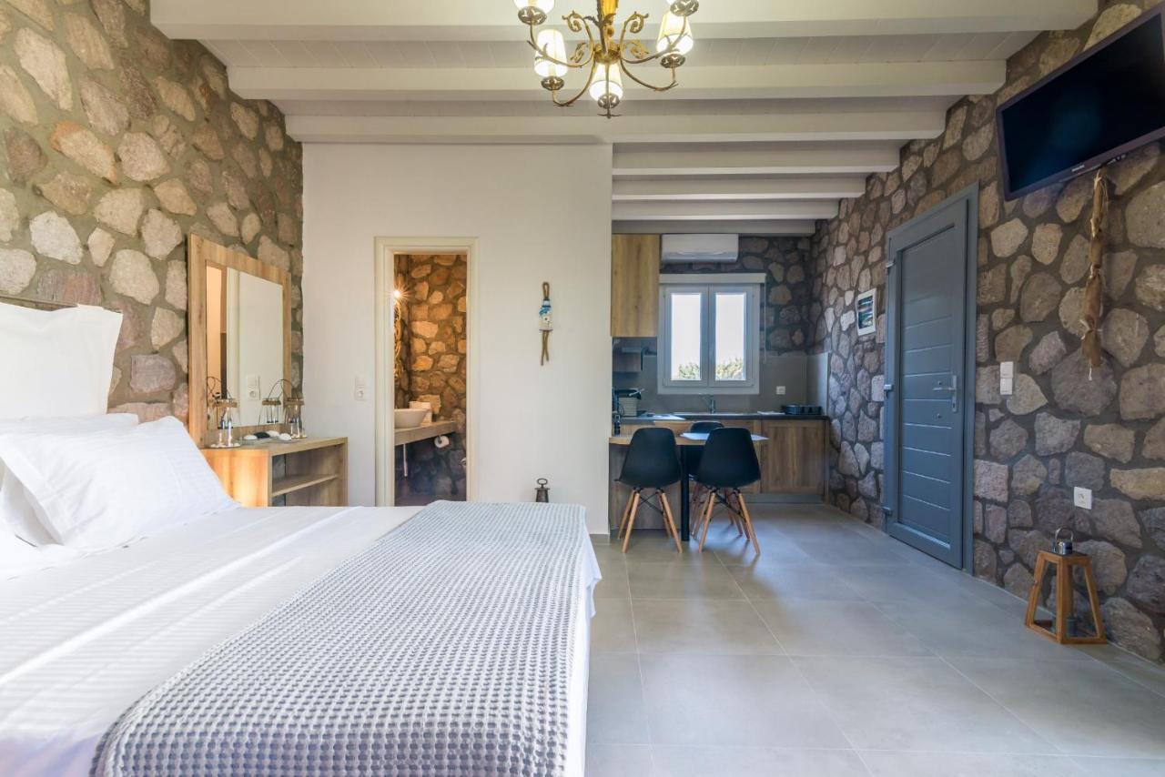 Kristen'S Studio & Apartments Adamantas  ภายนอก รูปภาพ