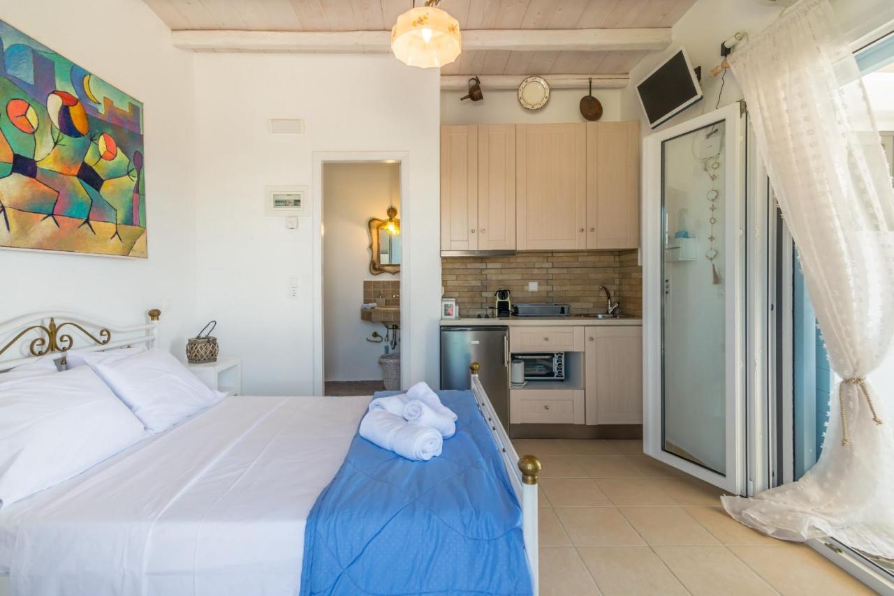 Kristen'S Studio & Apartments Adamantas  ภายนอก รูปภาพ