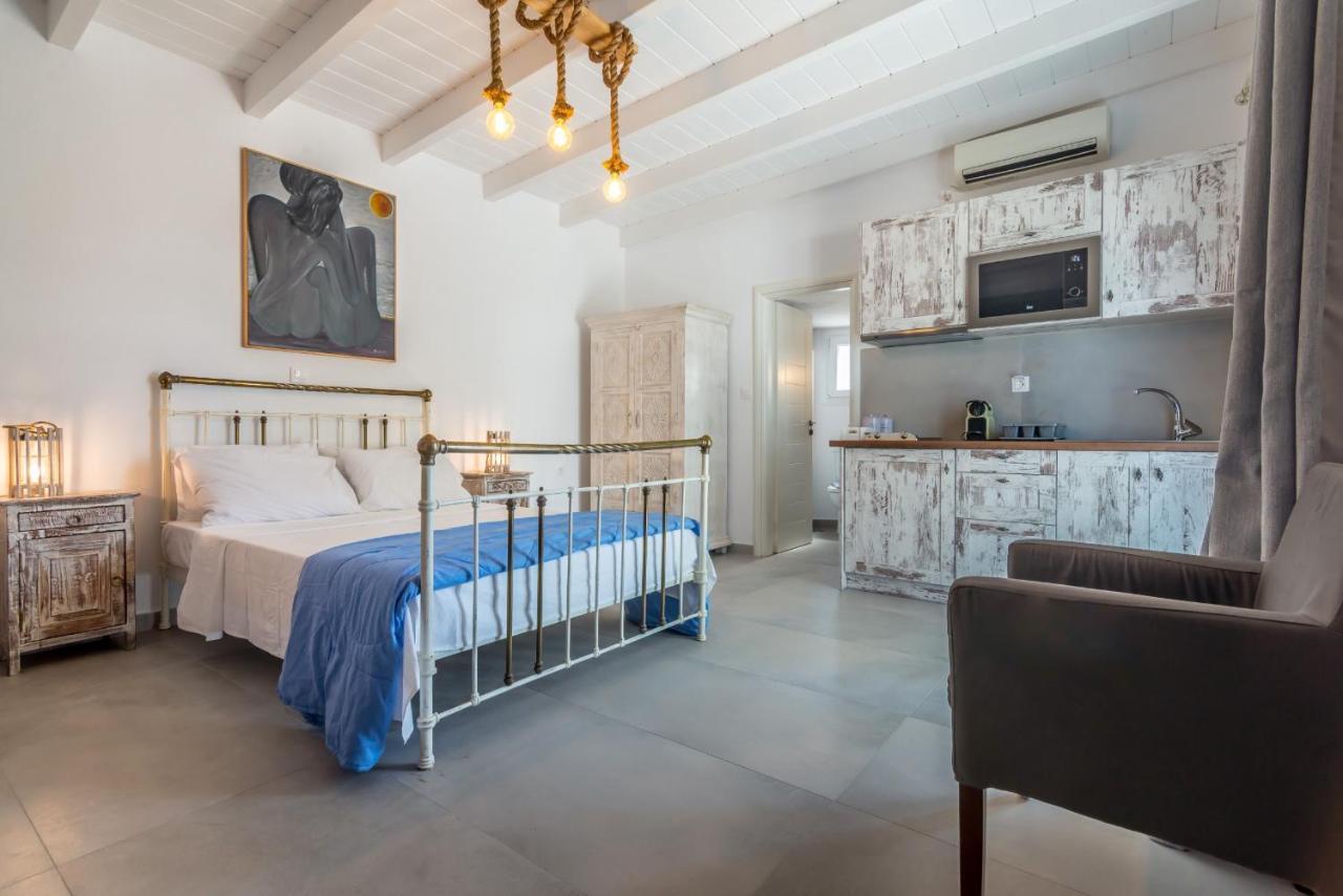 Kristen'S Studio & Apartments Adamantas  ภายนอก รูปภาพ